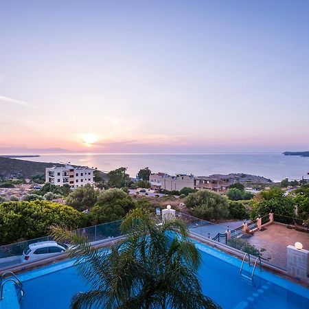 Esplanade Apartments Калатас Екстер'єр фото
