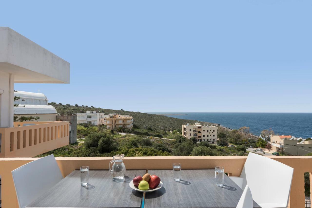 Esplanade Apartments Калатас Екстер'єр фото
